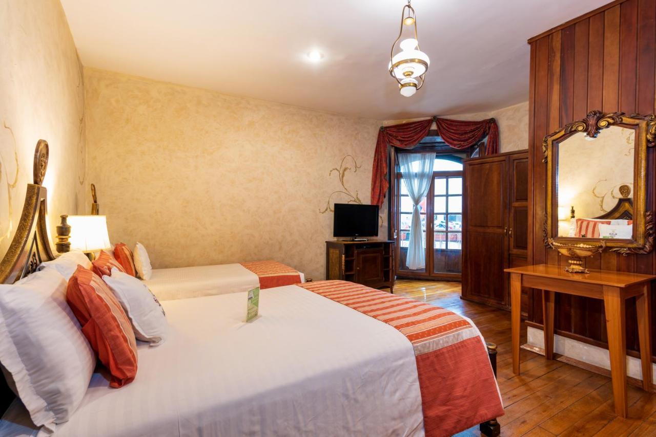 Triple Room with Balcony